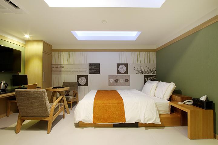 Suwon Orsay Business Hotel الغرفة الصورة