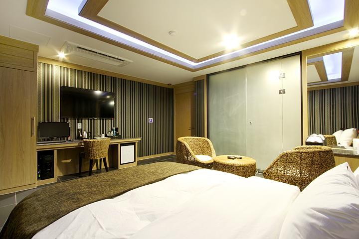 Suwon Orsay Business Hotel المظهر الخارجي الصورة