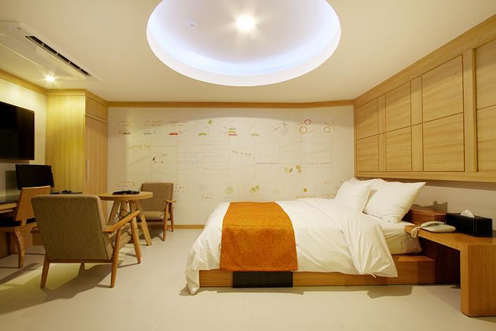 Suwon Orsay Business Hotel المظهر الخارجي الصورة