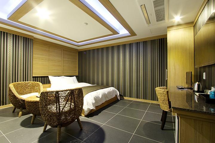 Suwon Orsay Business Hotel المظهر الخارجي الصورة
