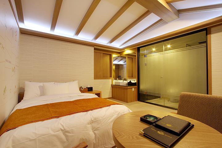 Suwon Orsay Business Hotel المظهر الخارجي الصورة